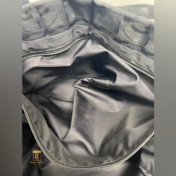 CHANEL Travel Line Canvas tote - Picture 11 of 15